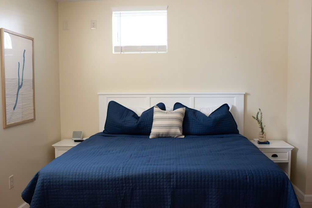 Hubbs Cellar bedroom